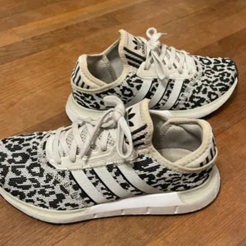 Adidas Swift Run X Leopard Print